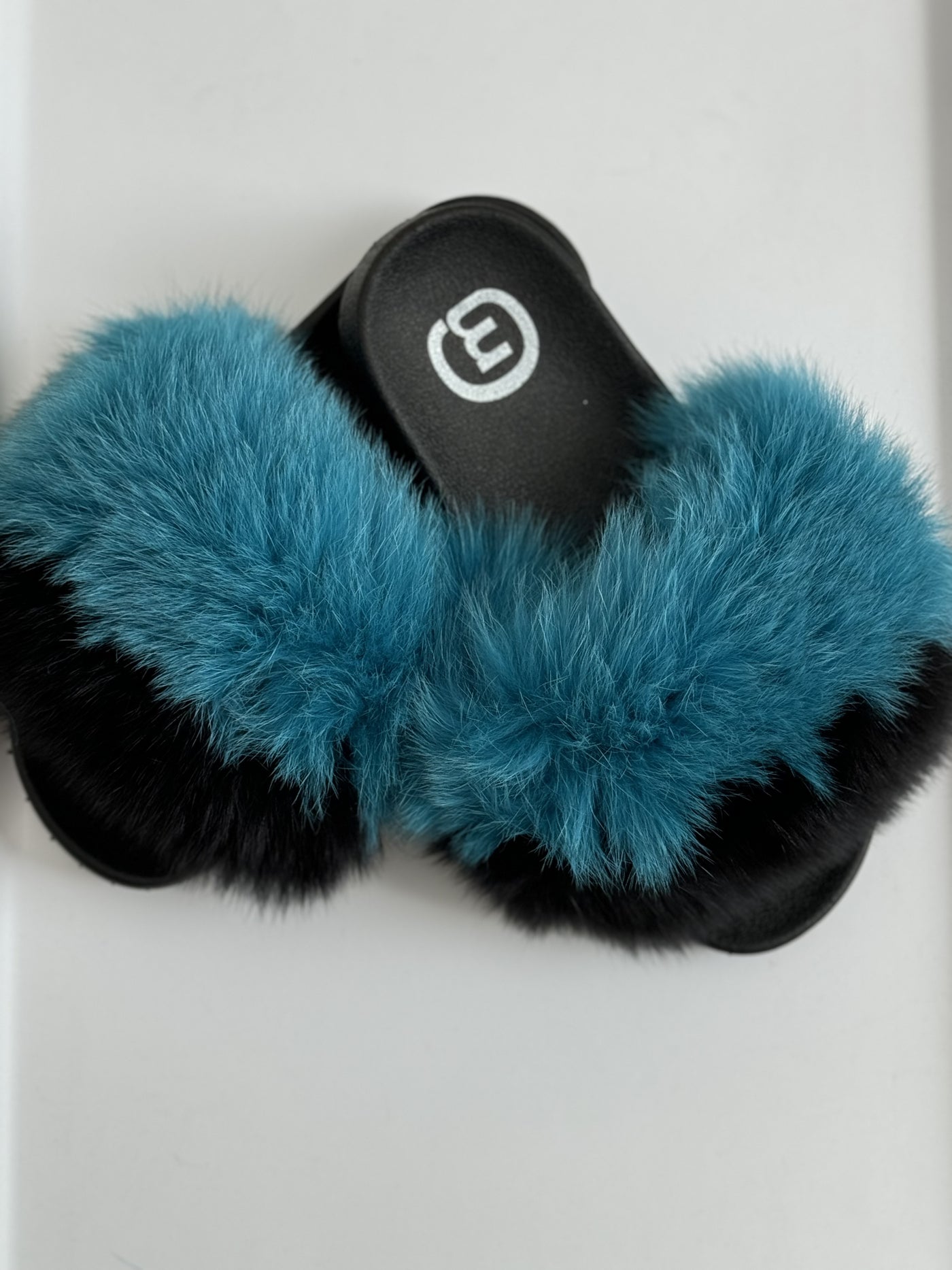 Fox Fur Slides l Aqua & Black - Panther (Vertical Stripe)