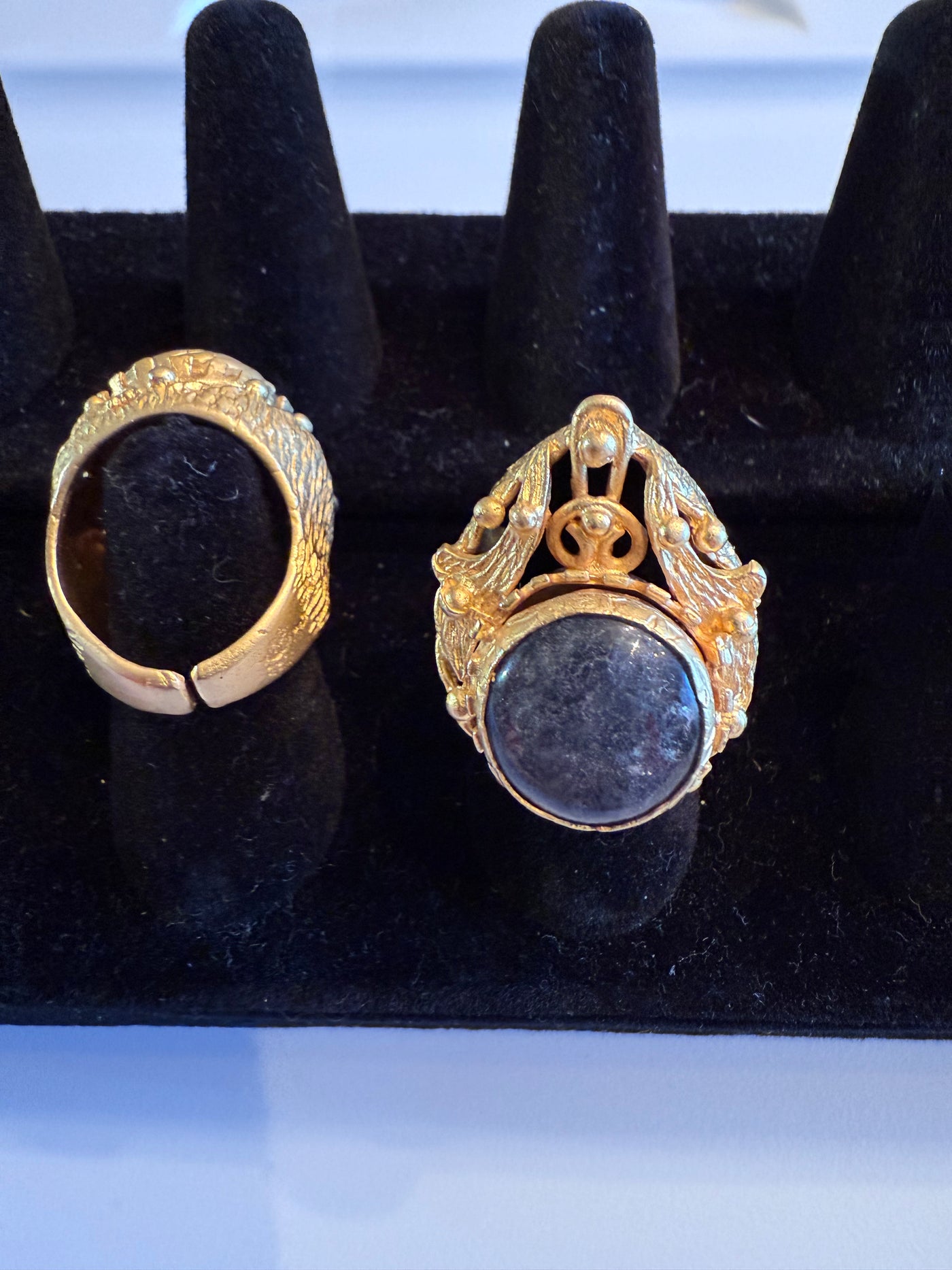 Adjustable Gold Ring - One center stone